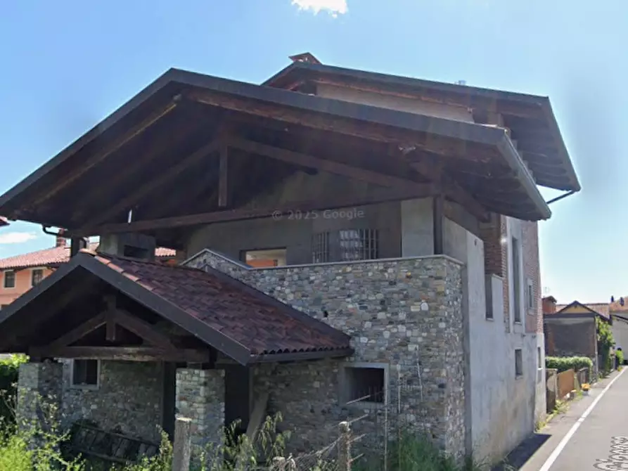 Immagine 6 di Casa indipendente in vendita  in Via Vietta a Salassa