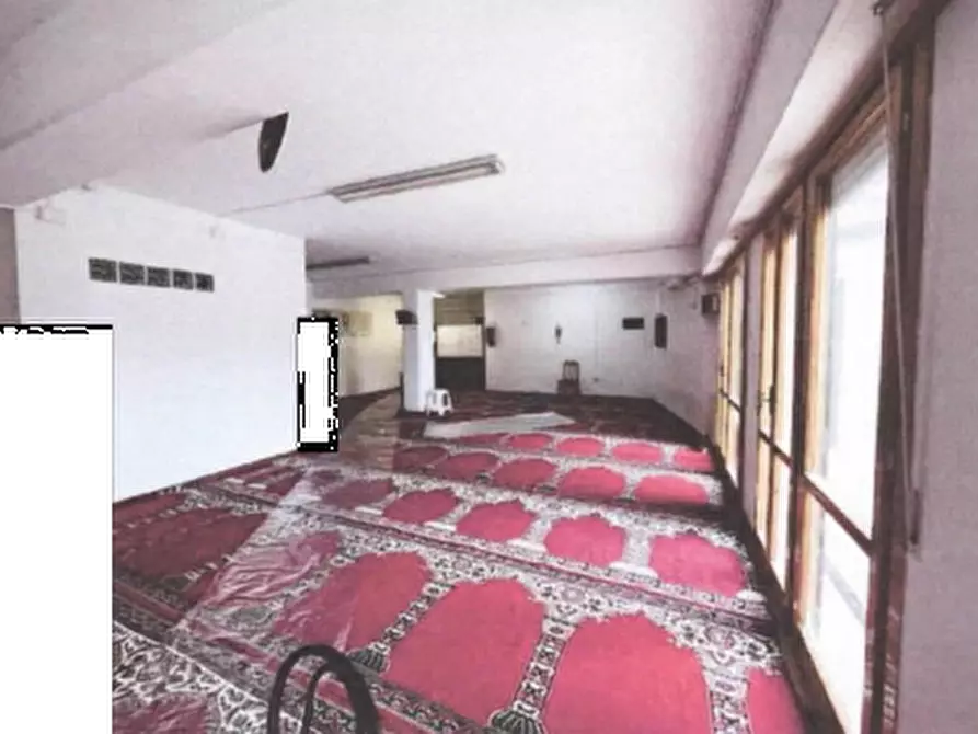 Immagine 4 di Ufficio in vendita  in Via Rodolfo Morandi a Umbertide