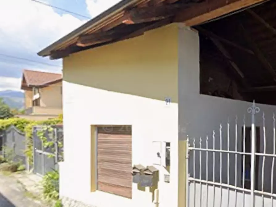 Immagine 3 di Appartamento in vendita  in Via S. Giovanni a Nole