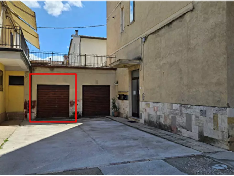 Immagine 1 di Appartamento in vendita  in Via S. Valentino a Bastia Umbra