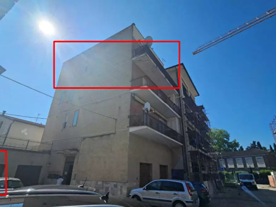 Immagine 2 di Appartamento in vendita  in Via S. Valentino a Bastia Umbra