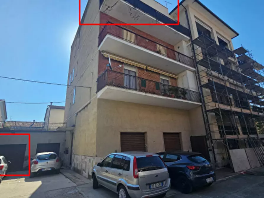 Immagine 3 di Appartamento in vendita  in Via S. Valentino a Bastia Umbra