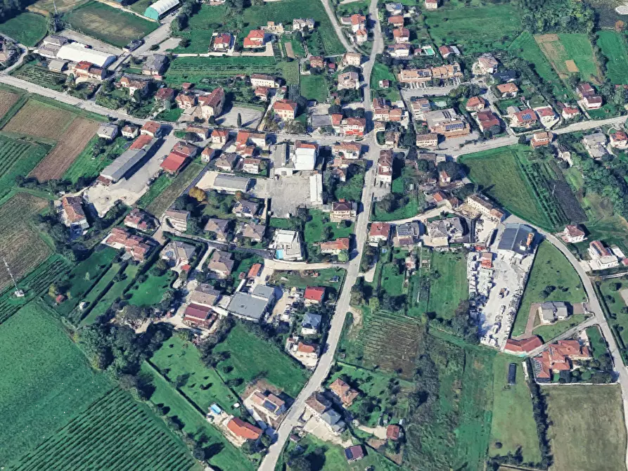 Immagine 12 di Appartamento in vendita  in Via Sacile a Caneva