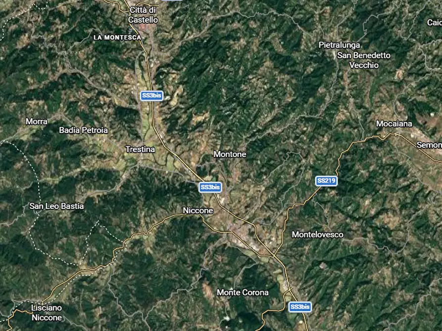 Immagine 24 di Villa in vendita  a Montone