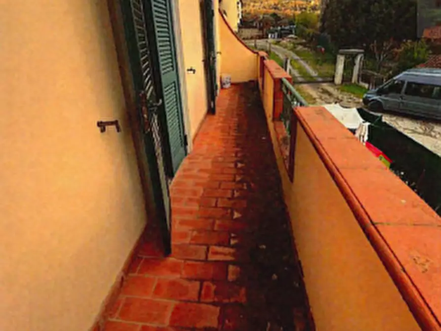 Immagine 17 di Stabile in vendita  in Via del Crocicchio a Perugia