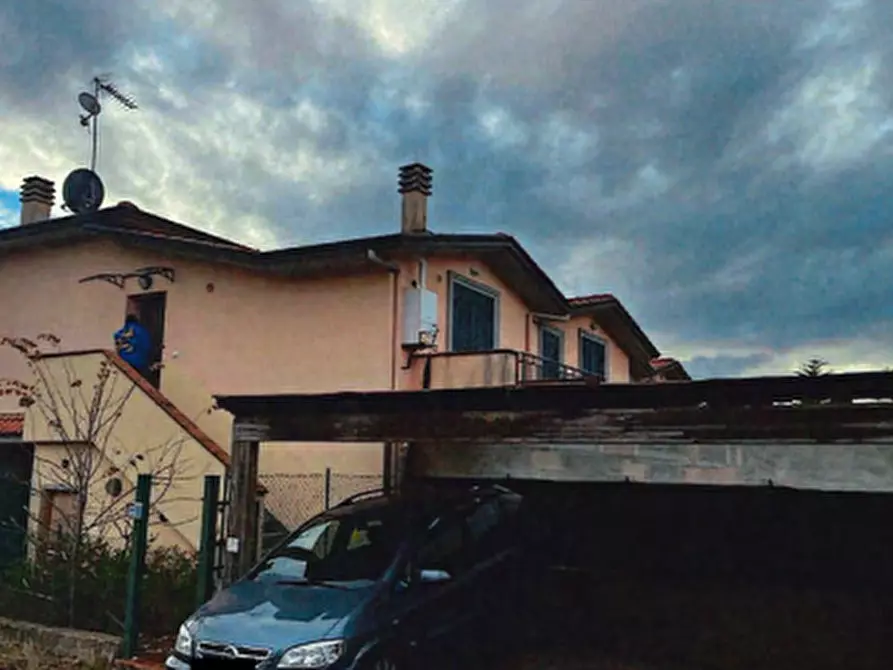 Immagine 4 di Stabile in vendita  in Via del Crocicchio a Perugia