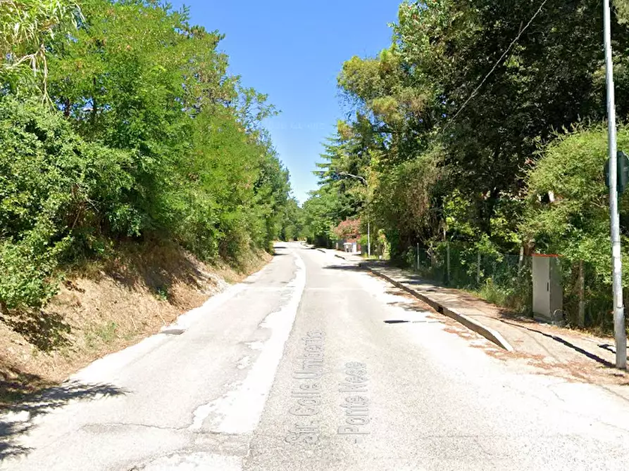 Immagine 19 di Stabile in vendita  in Via del Crocicchio a Perugia