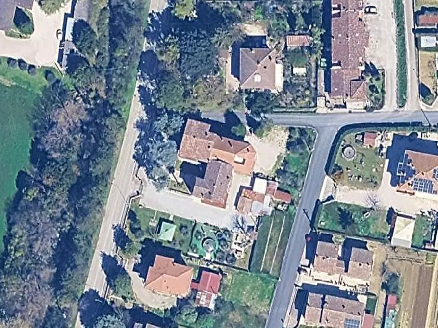 Immagine 26 di Stabile in vendita  in Via del Crocicchio a Perugia