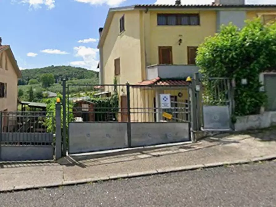 Immagine 8 di Appartamento in vendita  in Strada del Fondo a Amelia