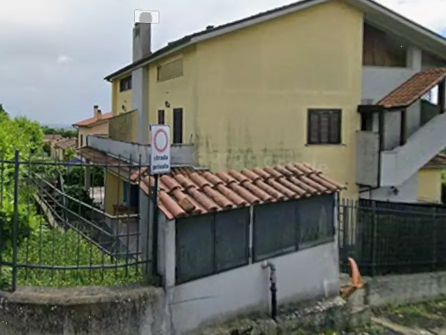 Immagine 12 di Appartamento in vendita  in Strada del Fondo a Amelia