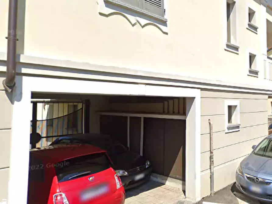 Immagine 9 di Garage in vendita  in Via Dante Alighieri a Arluno