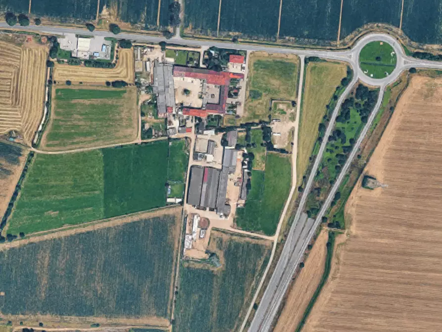 Immagine 1 di Appartamento in vendita  in Via Milano a Treviglio