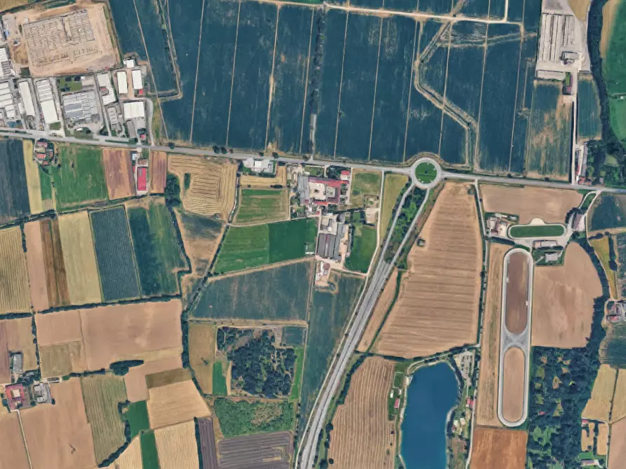 Immagine 4 di Appartamento in vendita  in Via Milano a Treviglio