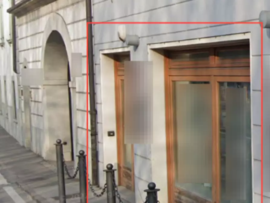 Immagine 11 di Negozio in vendita  in Via E. Schivardi a Romano Di Lombardia