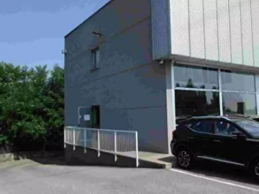 Immagine 7 di Capannone industriale in vendita  in Via Missionario Pietro Noris a Alzano Lombardo