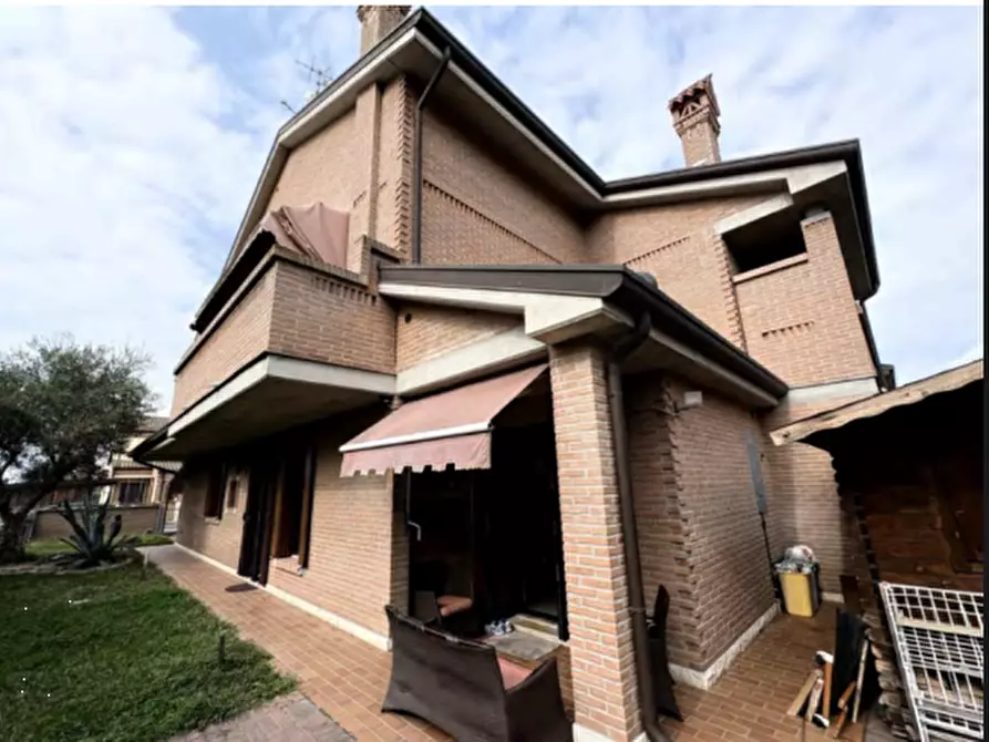 Immagine 1 di Porzione di casa in vendita  in Via Werther Curti a Ferrara