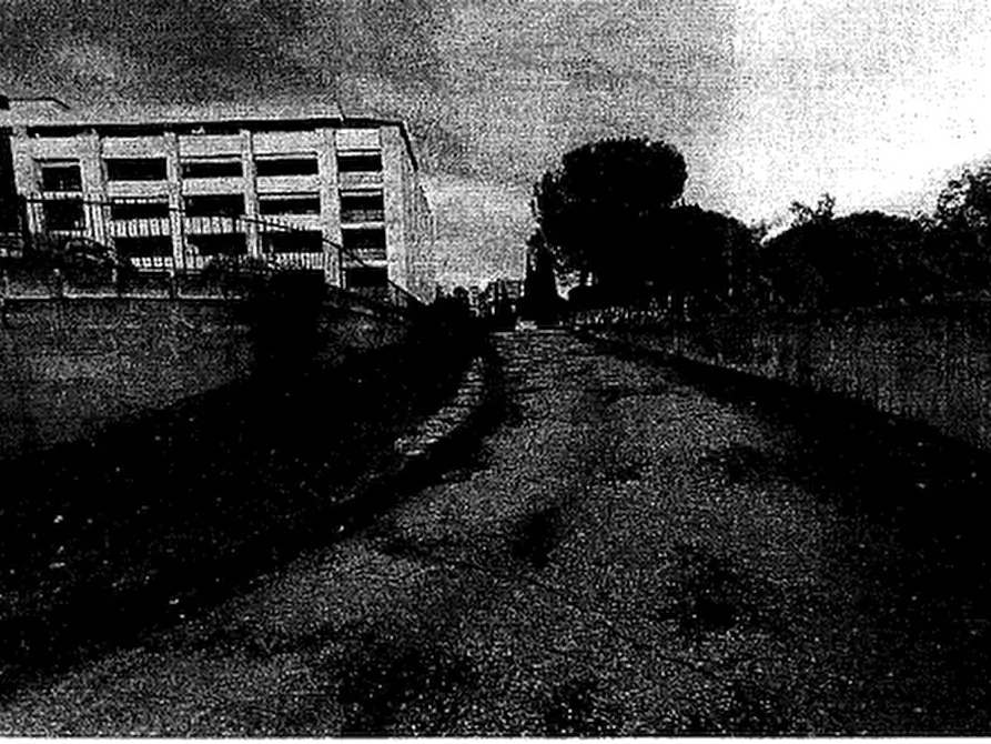 Immagine 2 di Magazzino in vendita  in Via Pontani a Perugia