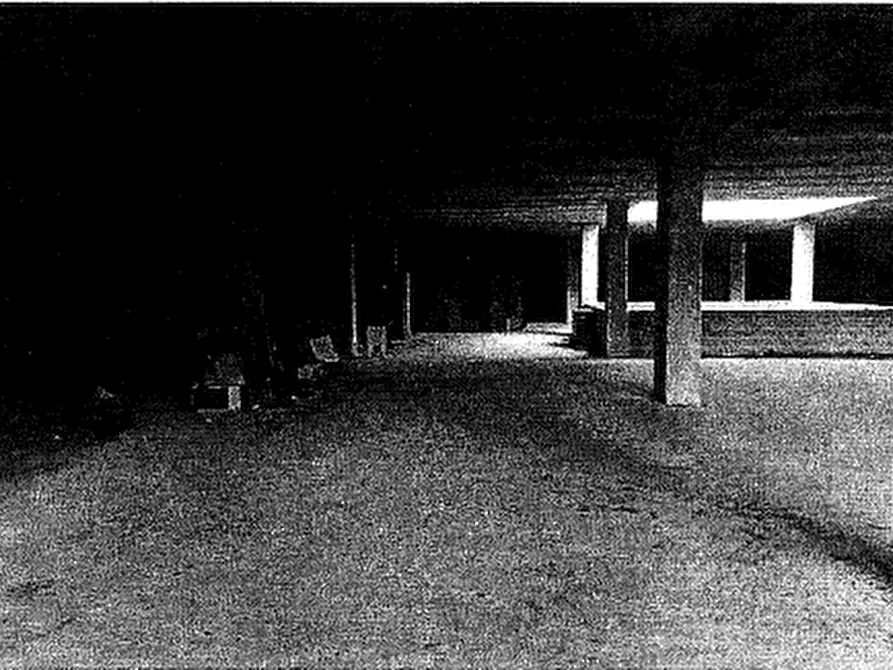 Immagine 14 di Magazzino in vendita  in Via Pontani a Perugia