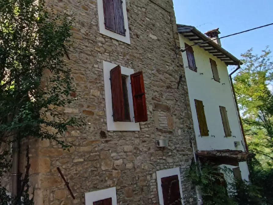 Immagine 1 di Porzione di casa in vendita  in Via Paderna di Sotto a Neviano Degli Arduini