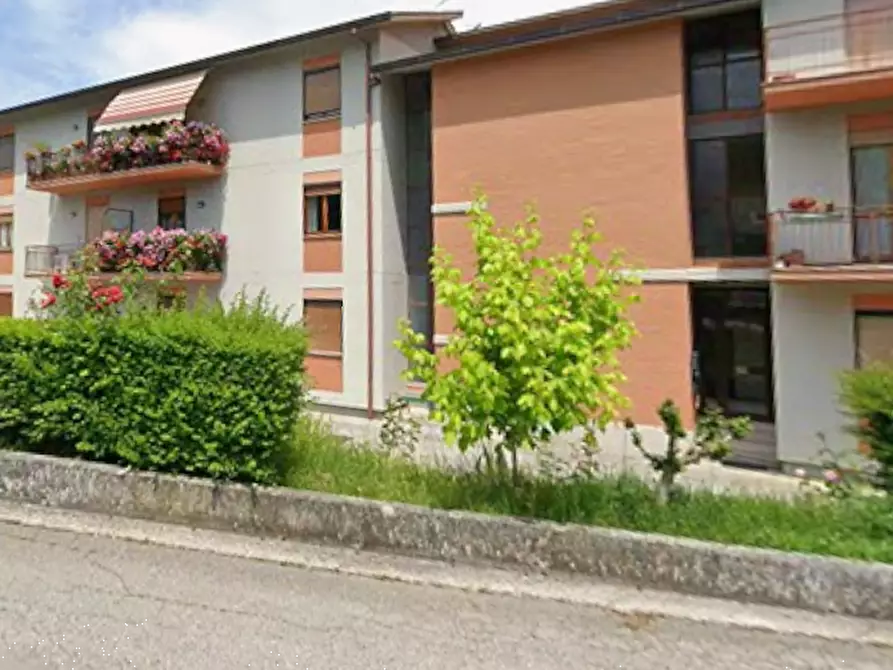 Immagine 4 di Appartamento in vendita  in Via Aldo Moro a Amelia