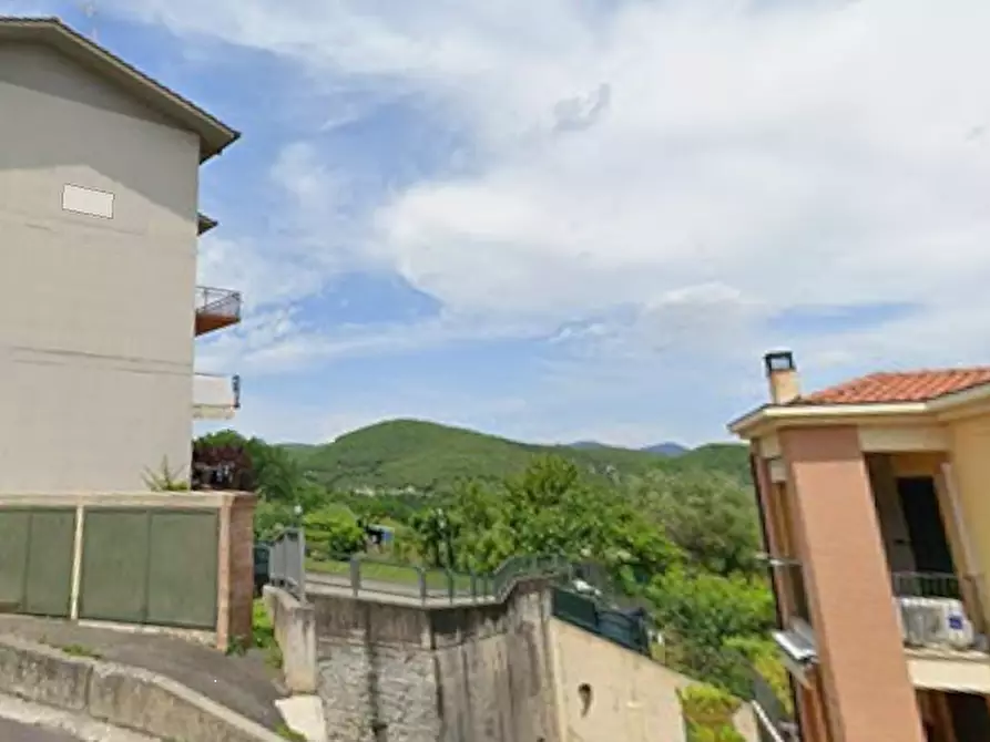 Immagine 11 di Appartamento in vendita  in Via Aldo Moro a Amelia