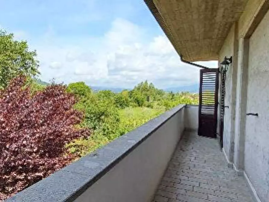 Immagine 2 di Villa in vendita  in Via Ponte delle Cartiere a Perugia