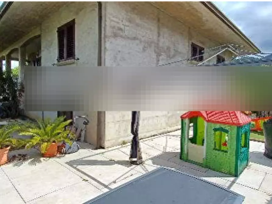 Immagine 15 di Villa in vendita  in Via Ponte delle Cartiere a Perugia