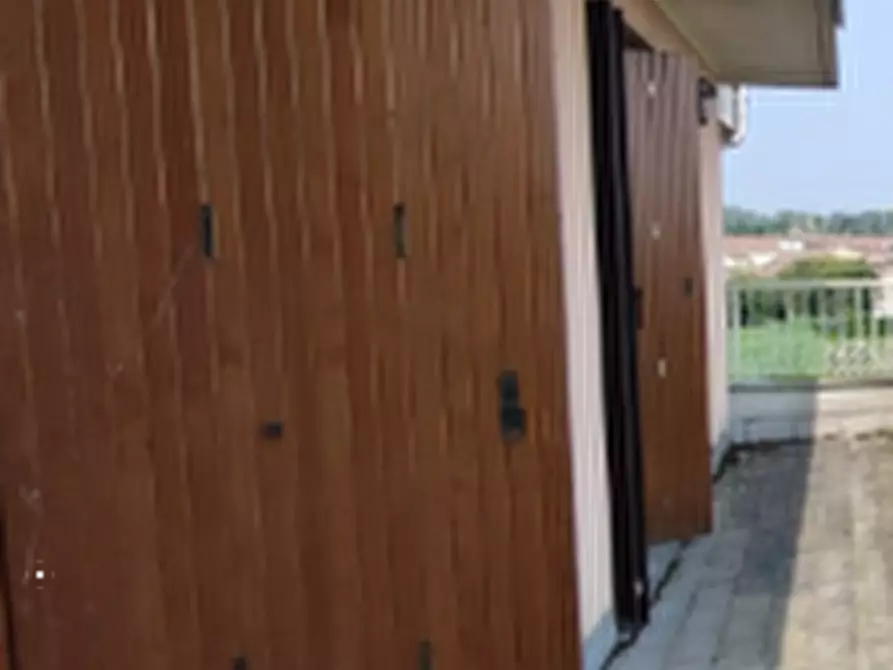 Immagine 1 di Appartamento in vendita  in Via Calipari a Lungavilla