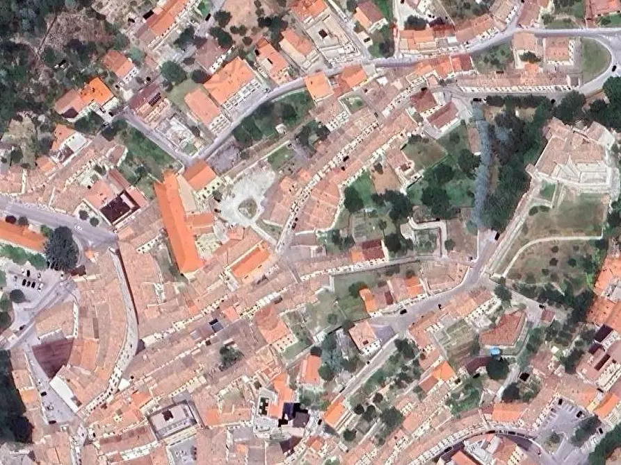 Immagine 2 di Negozio in vendita  in Via Ponchielli a Corciano