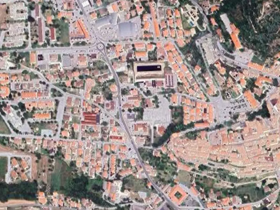 Immagine 11 di Negozio in vendita  in Via Ponchielli a Corciano