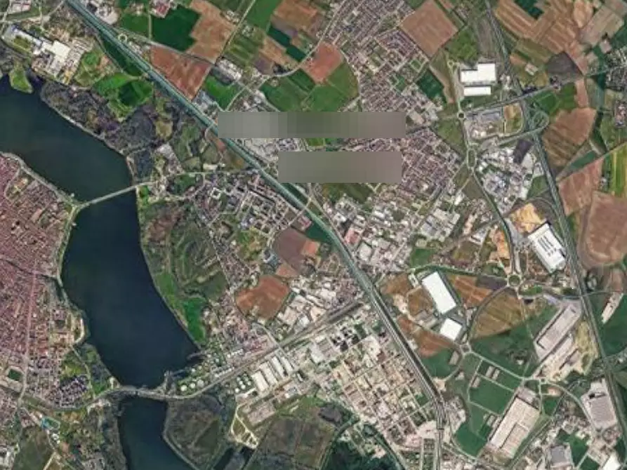 Immagine 5 di Negozio in vendita  in Viale Veneto a Mantova