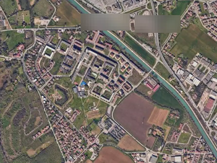 Immagine 6 di Negozio in vendita  in Viale Veneto a Mantova