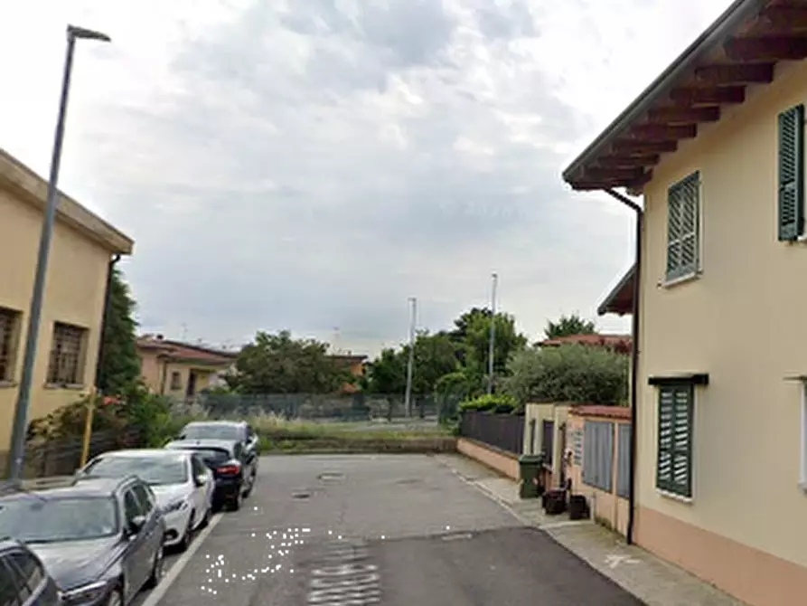 Immagine 3 di Appartamento in vendita  in Via San Vincenzo  a Rovato