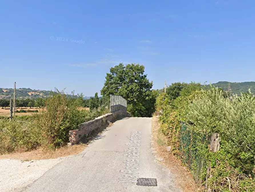 Immagine 29 di Villa in vendita  in Via Ponte delle Cartiere a Perugia