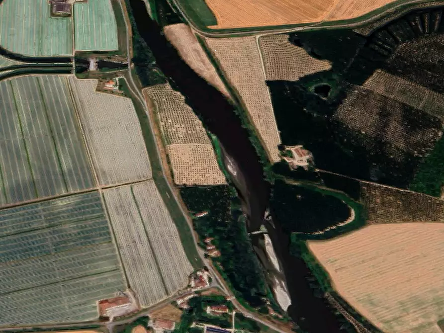 Immagine 12 di Rustico / casale in vendita  in Via Bocca Chiavica  a Gazzuolo