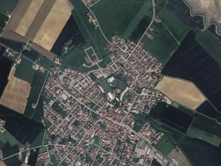 Immagine 3 di Porzione di casa in vendita  in Viale della Libertà a Castel D'ario