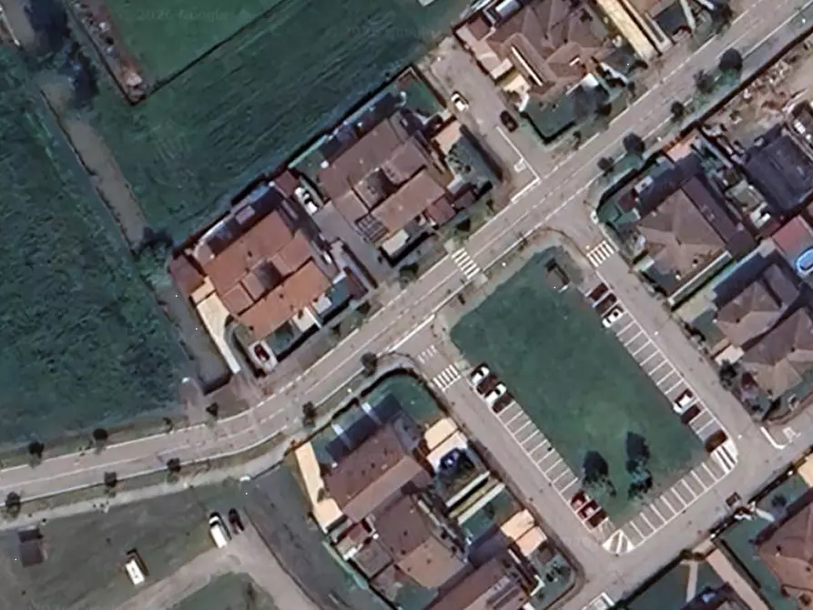 Immagine 1 di Porzione di casa in vendita  in Viale della Libertà a Castel D'ario