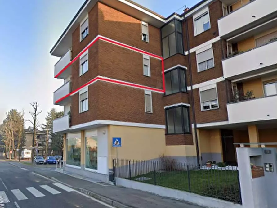 Immagine 12 di Appartamento in vendita  in Via Trieste a Figino Serenza