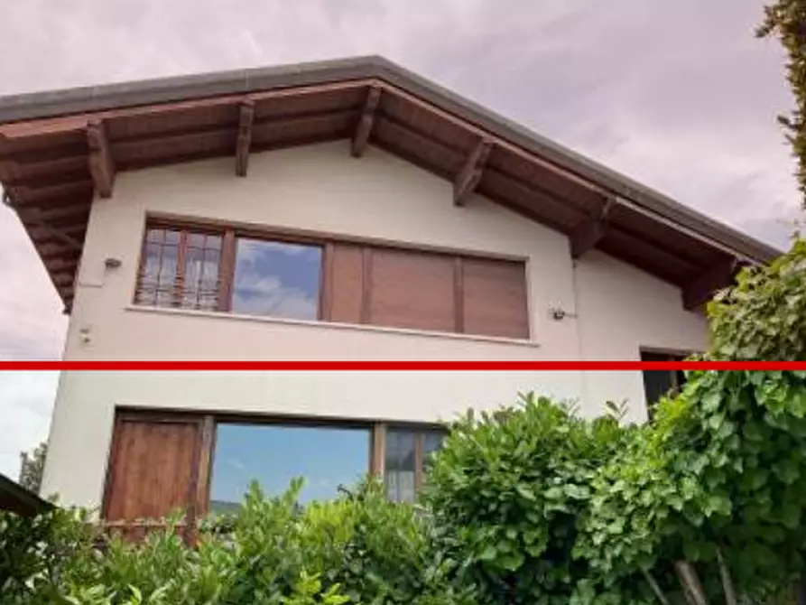 Immagine 4 di Negozio in vendita  in Strada Dosso del Corso a Mantova