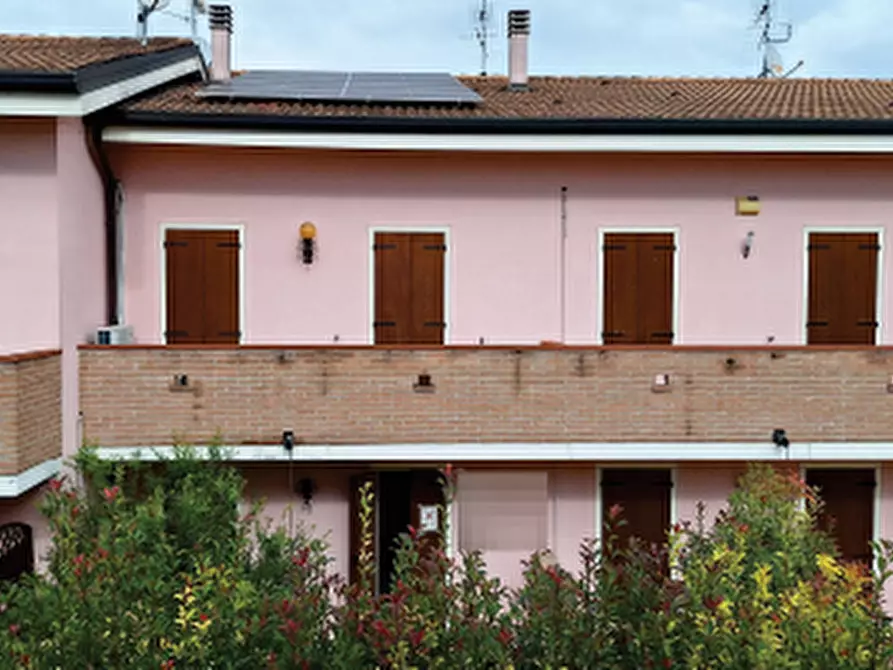 Immagine 2 di Appartamento in vendita  in Via Ippolito Nievo a Borgo Virgilio