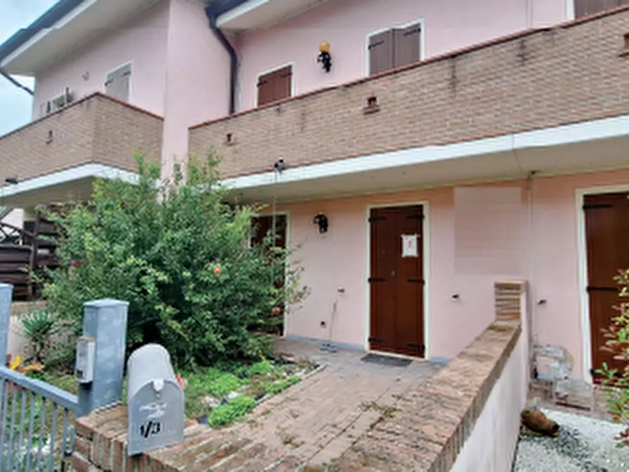 Immagine 5 di Appartamento in vendita  in Via Ippolito Nievo a Borgo Virgilio