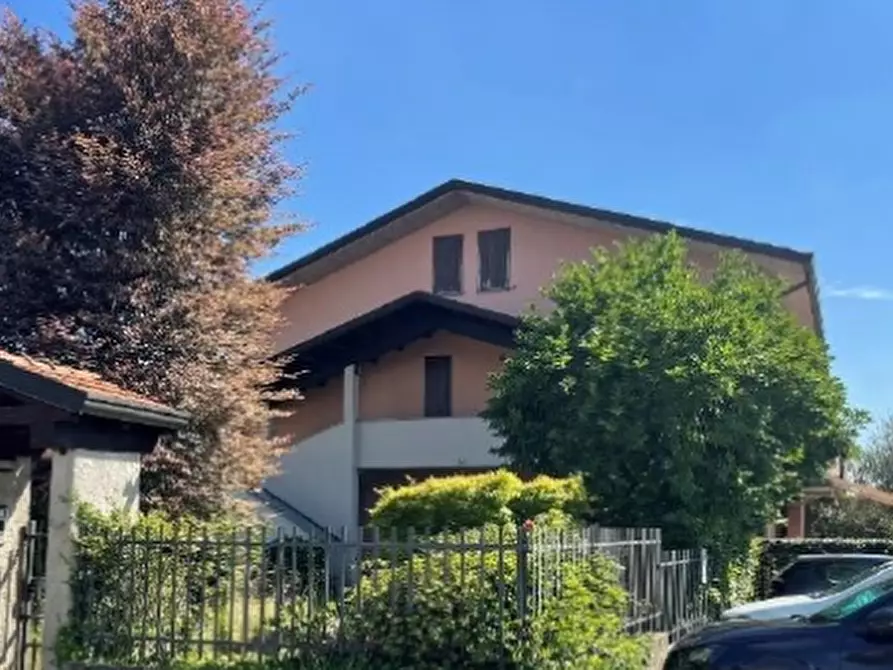 Immagine 4 di Appartamento in vendita  in Via Sala a Verderio Inferiore