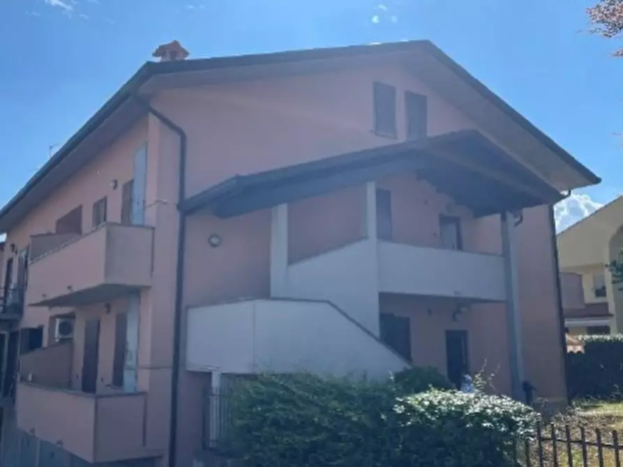 Immagine 13 di Appartamento in vendita  in Via Sala a Verderio Inferiore