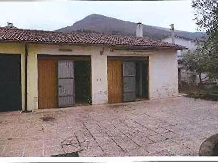 Immagine 4 di Appartamento in vendita  in Via Fratelli Cairoli a Gualdo Tadino