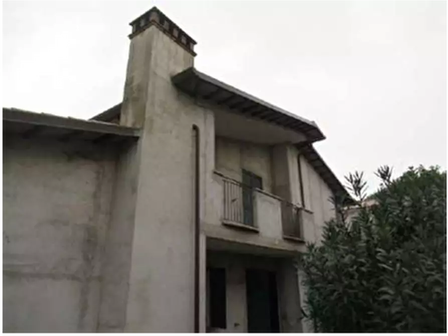 Immagine 1 di Porzione di villa in vendita  in Via Celso Ranieri  a Perugia