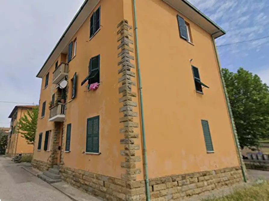 Immagine 12 di Appartamento in vendita  in Piazza del Popolo  a Passignano Sul Trasimeno