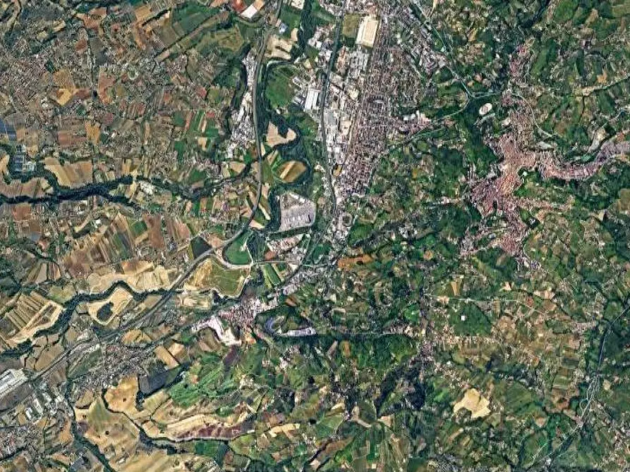 Immagine 1 di Magazzino in vendita  in Via Erasmo Piaggio a Chieti