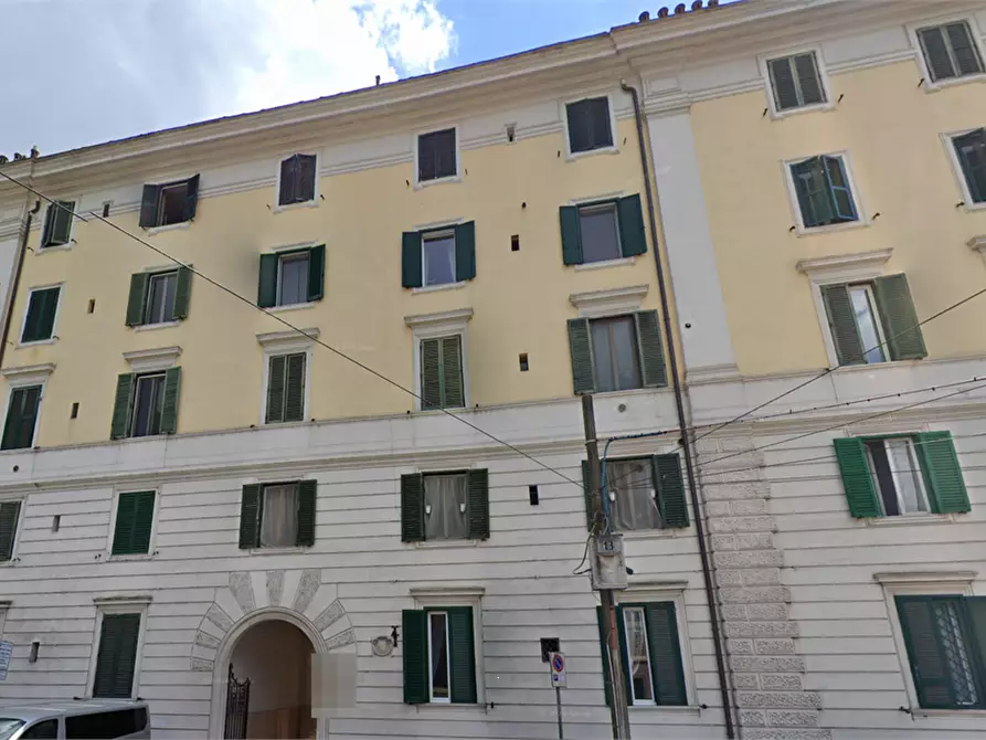 Immagine 6 di Appartamento in vendita  in Via Enrico Chiaradia  a Roma
