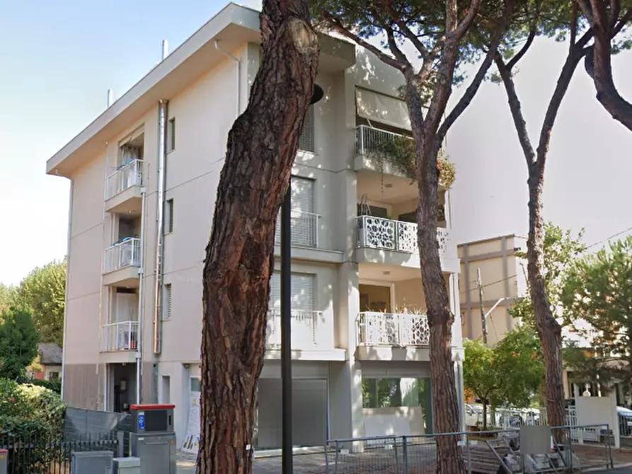Immagine 6 di Appartamento in vendita  in Viale Ceccarini a Riccione