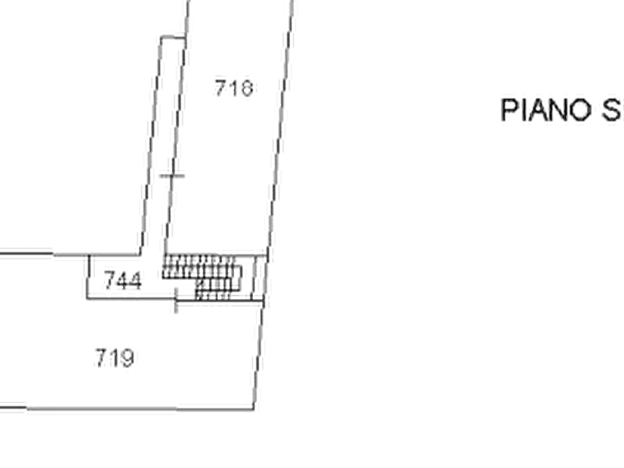 Immagine 21 di Appartamento in vendita  in Via Napoleona a Como